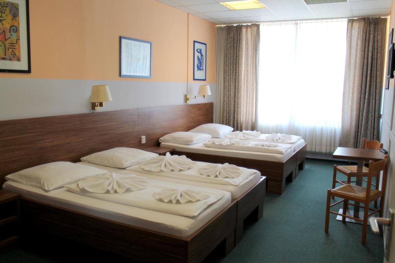 City Hotel Ansbach Am Kadewe Berlin Kültér fotó