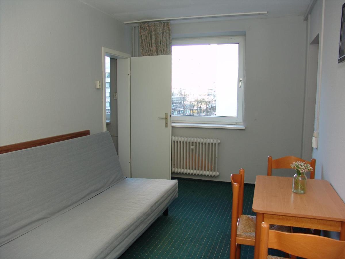 City Hotel Ansbach Am Kadewe Berlin Kültér fotó