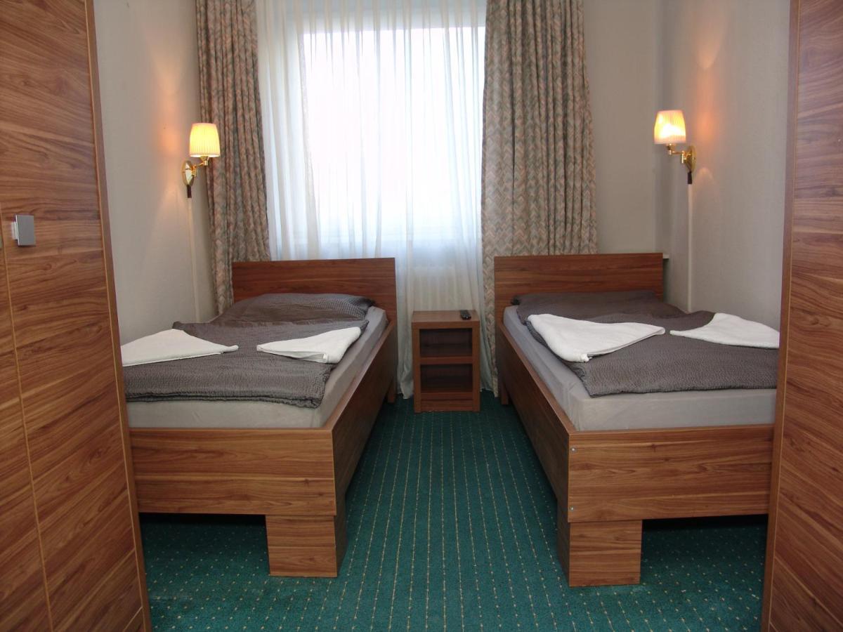 City Hotel Ansbach Am Kadewe Berlin Kültér fotó